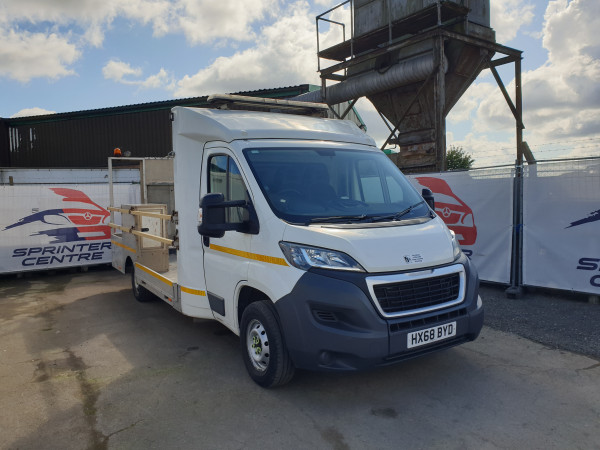 2018 Peugeot Boxer 335 Long Diesel 3.5t Chassis Cab Low Loader Van EU 6 // PBT00-317